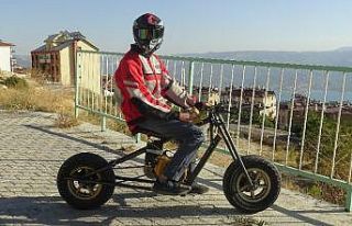 Pandemi döneminde ’bugyy’ araba yapan genç hayalindeki...