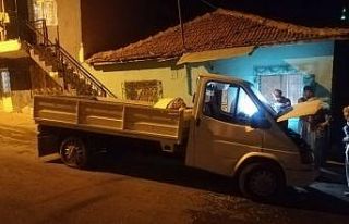 Park halindeki kamyonette çıkan yangında kundaklama...