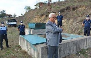 Posbıyık vantuza kilit vurup suyu koruma altına...