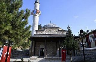 Restorasyonu tamamlanan İsmail Ağa Camii dualarla...