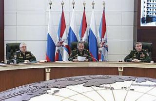 Rusya, Çin sınırına S-400 hava savunma sistemleri...
