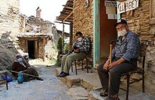 Sadece 5 kişinin yaşadığı “kendinden sosyal...