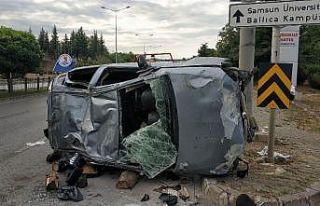 Samsun’da otomobil takla attı: 2’si ağır 4...
