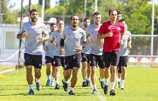 Samsunspor - 1922 Konyaspor hazırlık maçına korona...