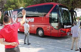 Samsunspor Altay deplasmanı için İzmir’e hareket...