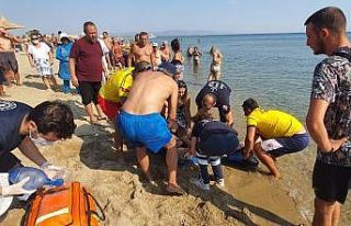 Sarımsaklı Plajlarında boğulmak üzere olan kadını...