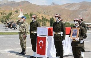 Şehit askere uğurlama töreni
