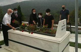 Şehit Başsavcı Murat Uzun mezarı başında anıldı