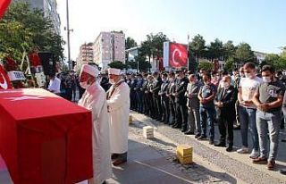Şehit polis memuru Onur Küçük son yolculuğuna...