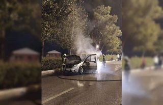 Seyir halinde olan araç bir anda alevlere teslim...