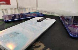 Sıfır telefon fiyatları ikinci eli vurdu
