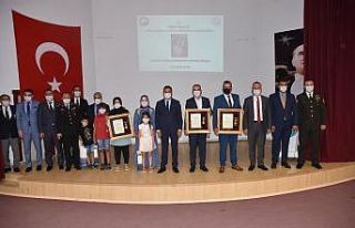 Sinop’ta şehit yakınları ve gazilere devlet övünç...