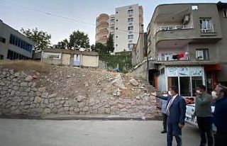 Şırnak Belediyesinin yol genişletme çalışmaları...