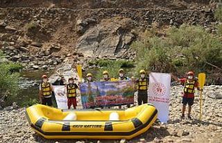 Şırnak’ta sosyal mesafeli rafting