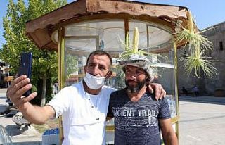 Sivaslı Kangal çobanı, dünyaca ünlü Dan Bilzerian’a...