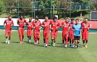 Sivasspor, yeni sezon hazırlıklarını sürdürüyor