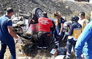 Sivas’ta trafik kazası 1 ölü 2 karalı