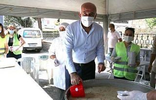 Söke Belediyesi’nden aşure hayrı