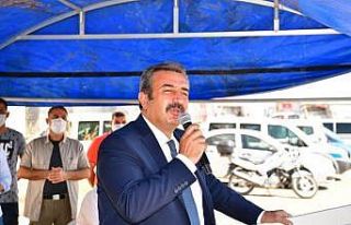 Soner Çetin’den temizlik işçilerine teşekkür