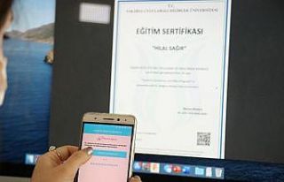 SUBÜ’den Türkiye’de ilk E-Devlet’ten sertifika...