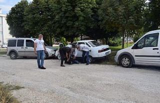Suç makinesi çaldığı araçla kıskıvrak yakalandı