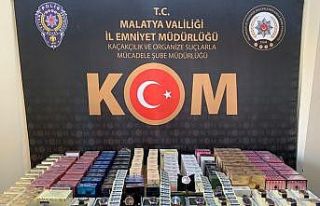 Şüpheli araçtan kaçak eşyalar çıktı