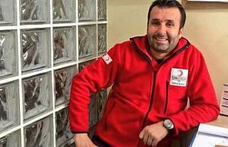 Suriye’de şehit olan Kızılay görevlisi törenle...