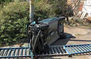 Takla atan araç sürücüsü yaralandı