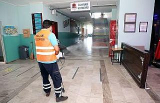 Talas’ta temizlik, hijyen ve dezenfeksiyon sürüyor