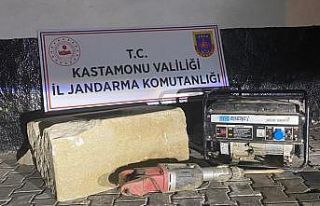 Tarihi eser kaçakçılığını JASAT ekipleri ortaya...