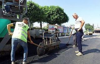 Tarsus’ta asfaltlama çalışmalarına hız verildi