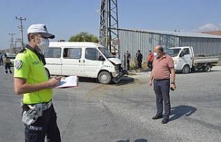 Tavşanlı’da trafik kazası: 3 yaralı