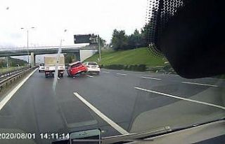 Tem bağlantı yolunda ilginç kaza kamerada