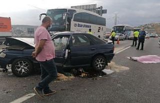 TEM’de otomobil kamyona çarptı: 1 ölü, 5 yaralı