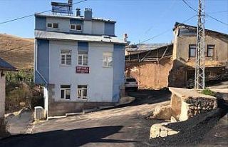 Tepetarla köyü ilk kez asfaltla buluştu