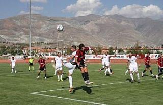 TFF Misli.com 2. Lig: 24 Erzincanspor: 2 - Kahramanmaraşspor:...