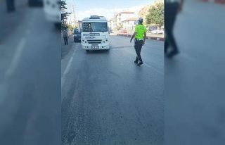 Toplu taşıma araçlarına yönelik ayakta yolcu...