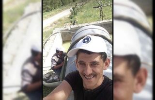 Traktörün altında kalan genç feci şekilde can...