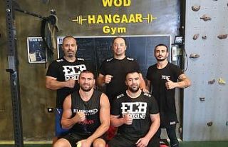 Türk boksörler Ukrayna’da ringe çıkıyor