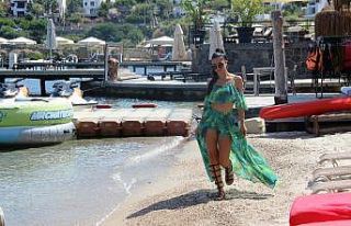 Türk Kim Kardashian Metisha Schaefer’a dizi ve...