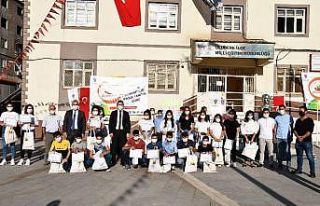 Uludere eğitimde başarıya koşuyor