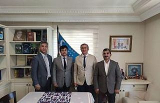 Üniversiteden Özbekistan konsolosluğuna ziyaret