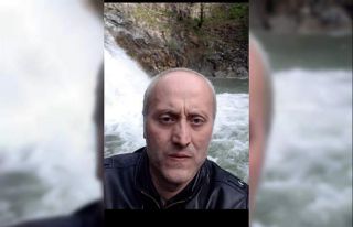 Üzerine döküm potası devrilen işçi hayatını...