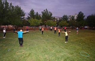 Uzman antrenörlerden vatandaşa ücretsiz spor desteği