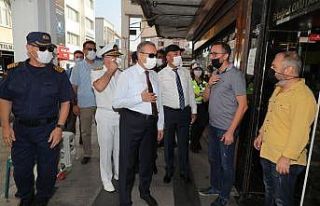 Vali Su, maske, mesafe ve hijyen konusunda vatandaşları...