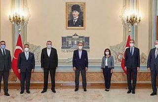 Vali Yerlikaya, iş dünyasının temsilcileriyle...