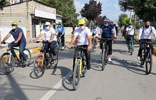 Van Büyükşehir Belediyesinden bisiklet turu
