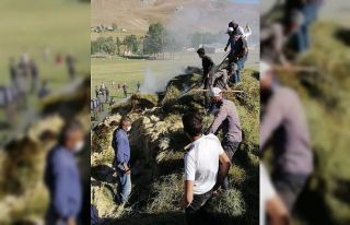Van’da ot yangını