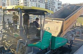 Vatan caddesinde sıcak asfalt serimi başladı