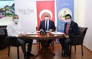 Yalova Group eğitime verdiği desteklerini okul yaptırarak...